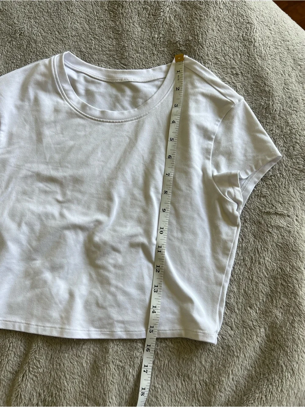 Alo Womens Alosoft White Crop Finesse Short Sleeve Small